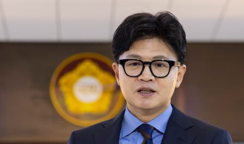 이재명 개헌론, 골프 회동發 국민의힘 술렁…연임 노림수 경계