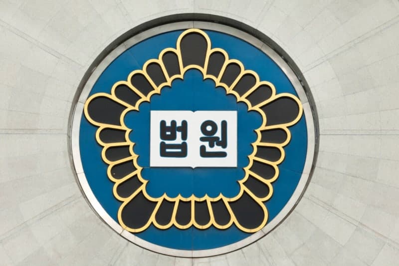 폐기 음식 무단 반출한 편의점 알바생, 법원 선고유예 판결
