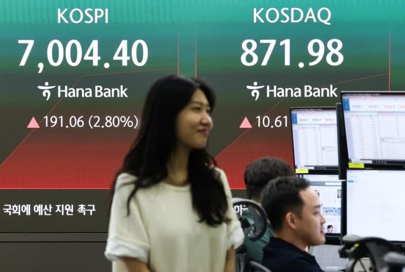 개미 54조 손실, 거래소·증권사 수수료 1170억 '잔치'