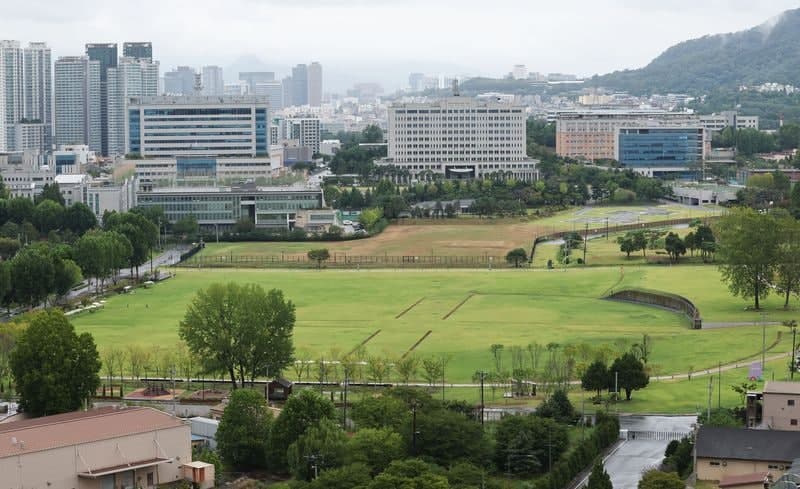 민주당-정부, 19일 당정협의…용산공원 개발 및 주택 공급 논의