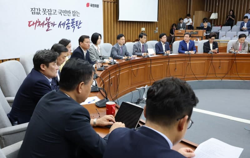국민의힘 "이재명 대통령 '연임 없다' 신뢰 못 주면 개헌 논의 불응"