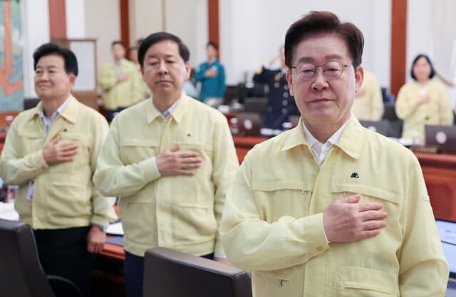 이재명 대통령 "백해무익한 정쟁 멈추고 다 함께 손 맞잡을 때"