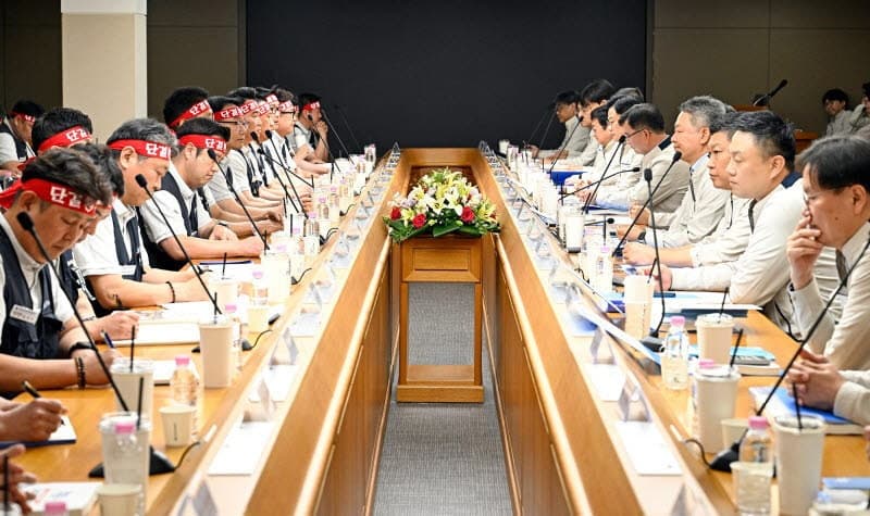 현대차 노사 41일 만에 교섭 재개…HD현대중공업은 파업 수순