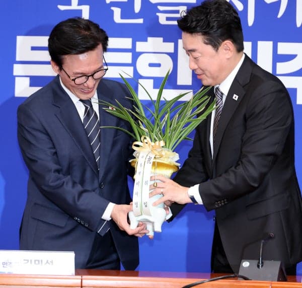 친명 김민석호 출범…당청 '원팀' 체제로 새 국면 맞이한다
