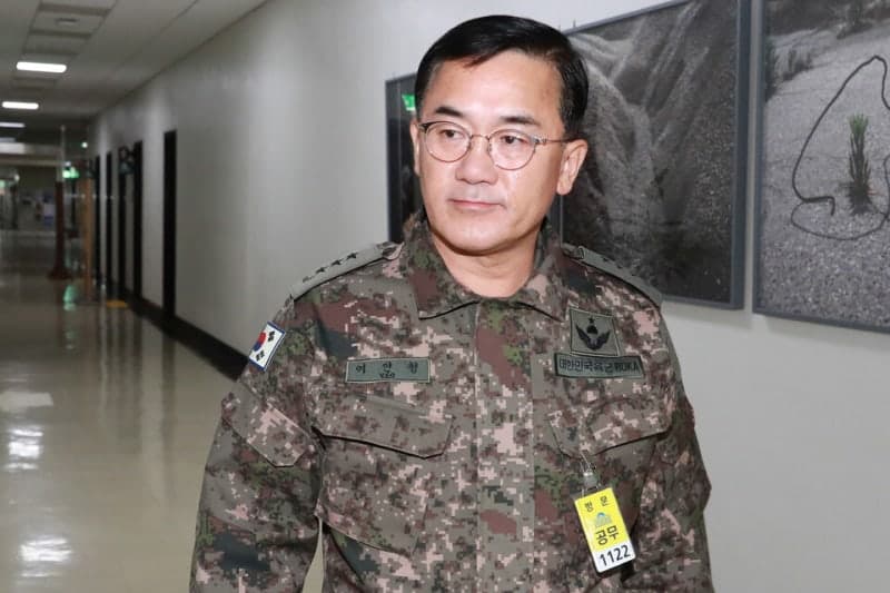 윤석열 내란 혐의 재판 증인 불출석한 여인형…법원, 과태료 부과 결정