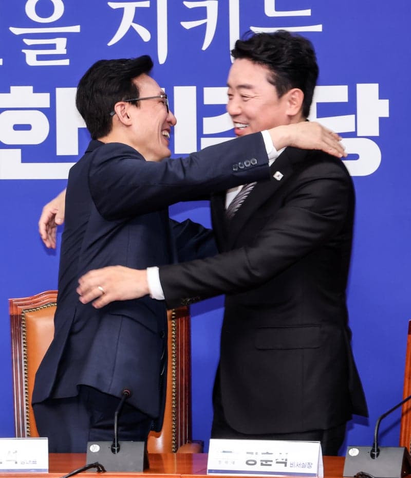김민석 신임 민주당 대표 당선, 당청 '원팀' 체제 본격화
