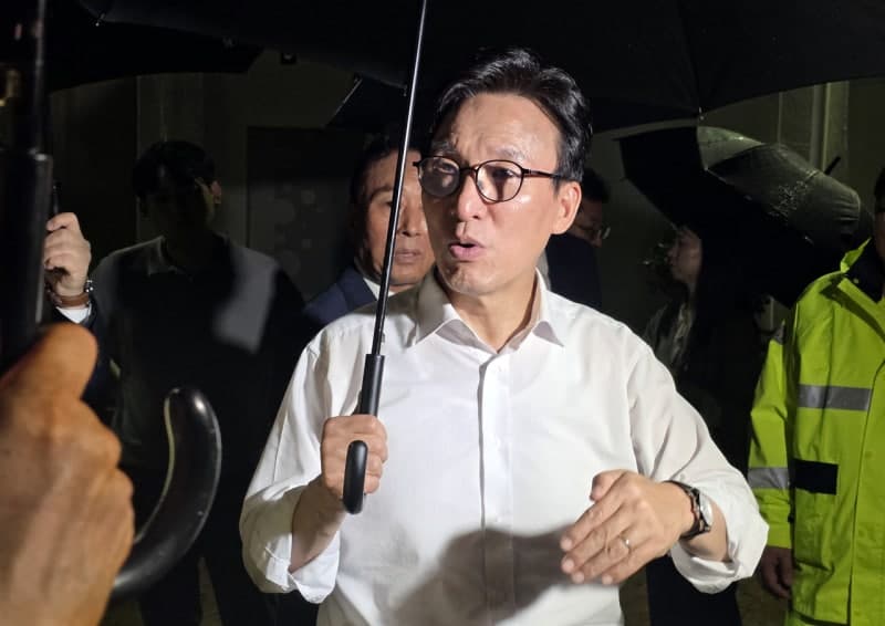김민석 민주당 대표, 당선 첫 행보로 거제 수해 현장 찾아…“새벽부터 밤까지 민생 지키겠다”
