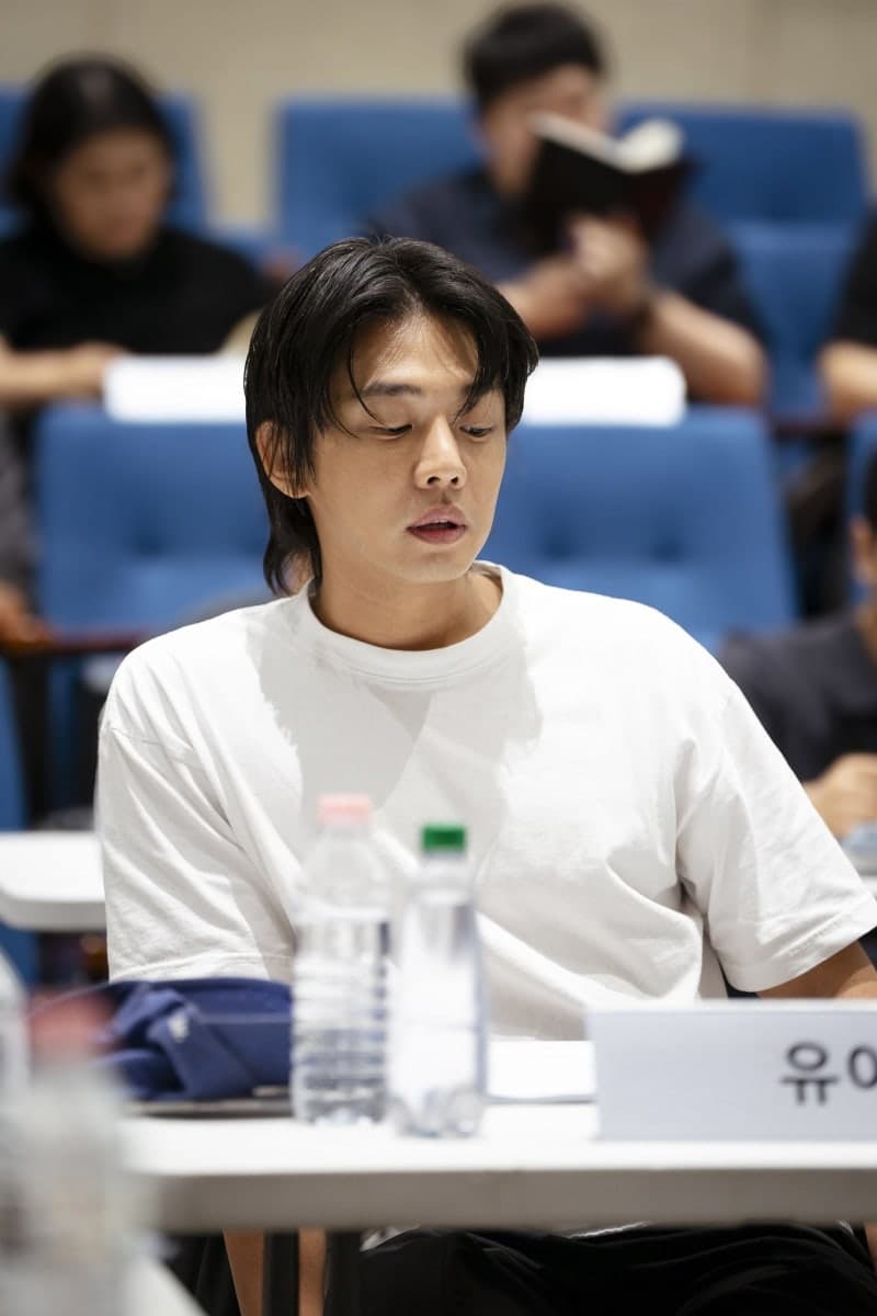 유아인, '파묘' 장재현 감독 신작 '뱀피르' 주연으로 3년 만에 복귀