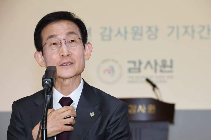 김호철 감사원장, 2012년 축구협회 성접대 무마 의혹 조사 착수
