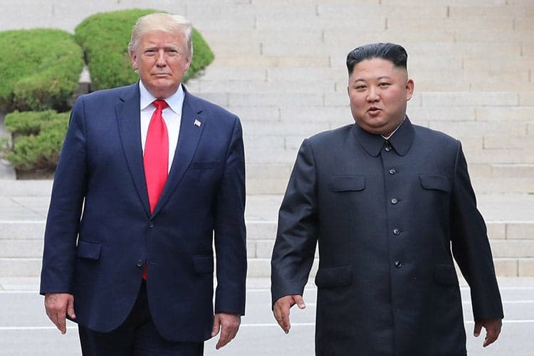 트럼프, 올가을 김정은과 정상회담 추진…11월 APEC 계기 주목