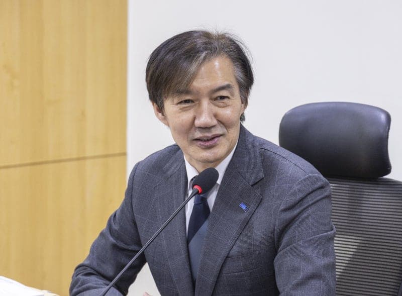조국 "용산공원 둘레 부지 1만 호 주택 공급, 김윤덕 장관 의견 지지"