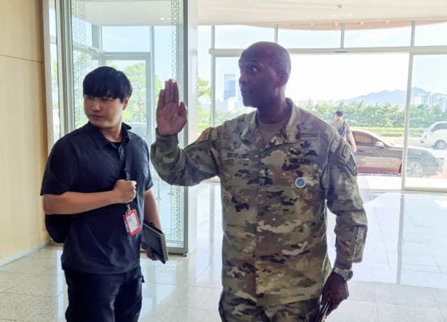 트럼프 '한미훈련 축소' 지시 속 왕이 방한…한반도 정세 요동
