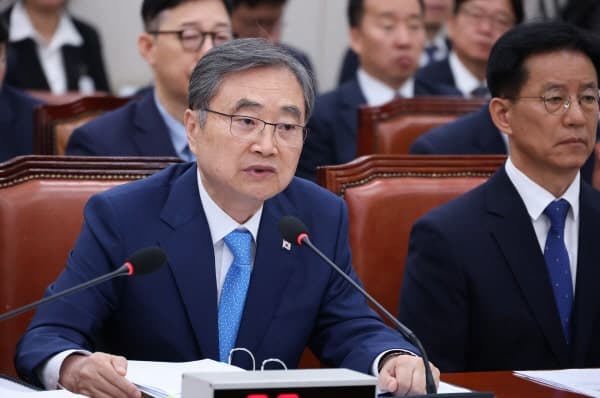 조현 외교장관, 트럼프의 한미연합훈련 축소 지시 사전 인지 못 했다