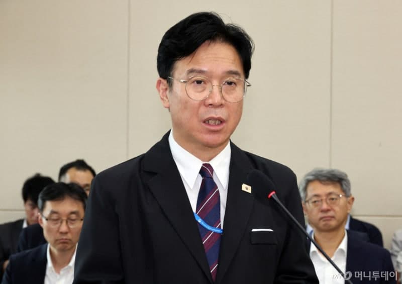 김영훈 장관 "HL만도 대표 중대재해법 입건…불법파견도 조사"