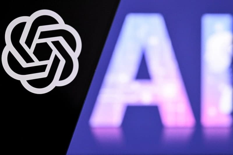 챗GPT보다 클로드…앤트로픽, 오픈AI 매출 첫 추월하며 AI 판도 뒤흔들어
