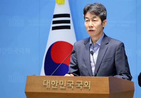 윤건영 의원, 윤석열 정부 국정원의 12·3 비상계엄 사전 인지 및 조직적 가담 의혹 제기