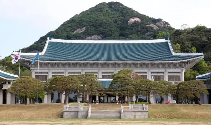 한미연합훈련 축소, 靑 'SNS 인지'…전작권 영향 없어