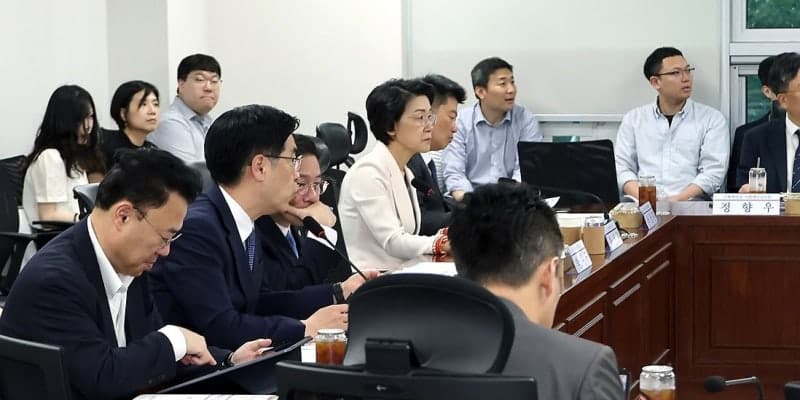 미래대응기금 당정협의…與 "교육교부금 내국세 연동제 유지해야"