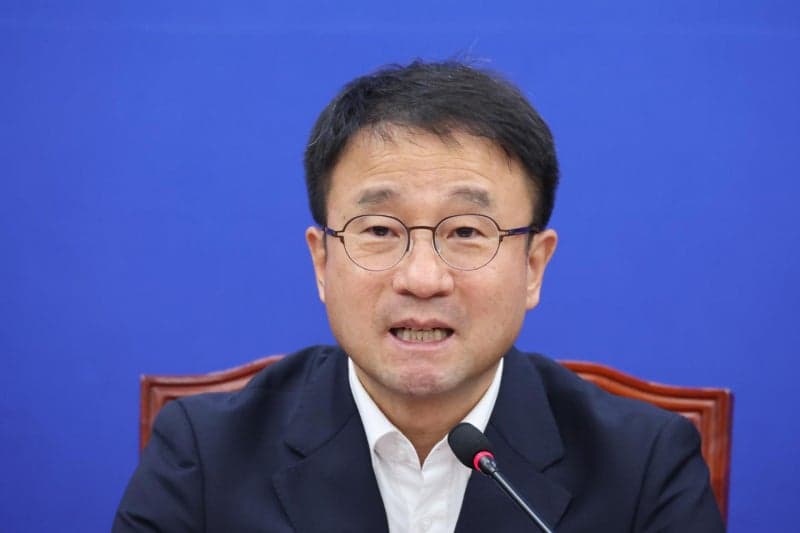 용산공원 부지 청년주택 공급 논란…여당 공론화에 서울시 반발