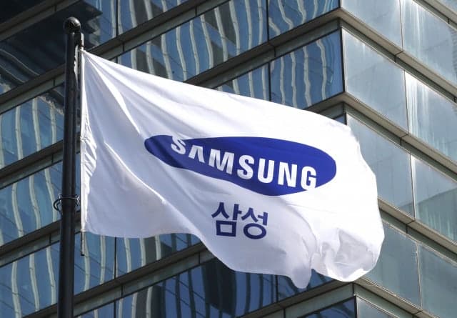 삼성전자 DX부문, 사상 첫 분기 적자에도 '점유율 확대'로 정면 돌파