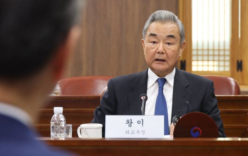 왕이 "이재명 대통령 올바른 선택으로 한중 관계 정상 궤도 복귀"