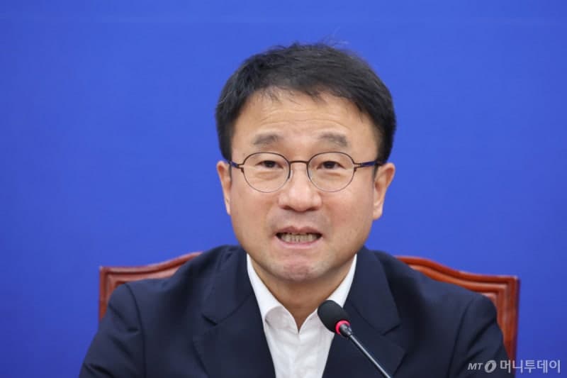 한병도 "용산공원, 미래세대 주택 공급 관점에서 논의해야"