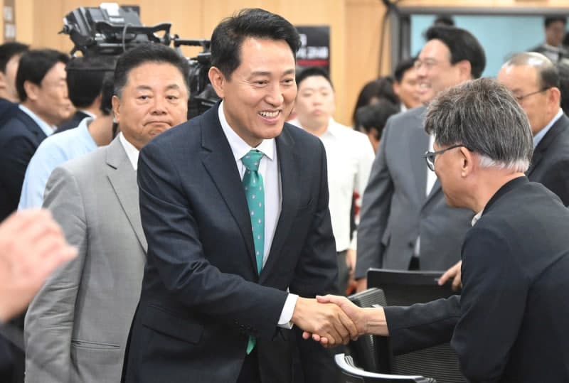용산공원 청년주택 공급 논란…정부·여당 제안에 오세훈 '절대 불가'