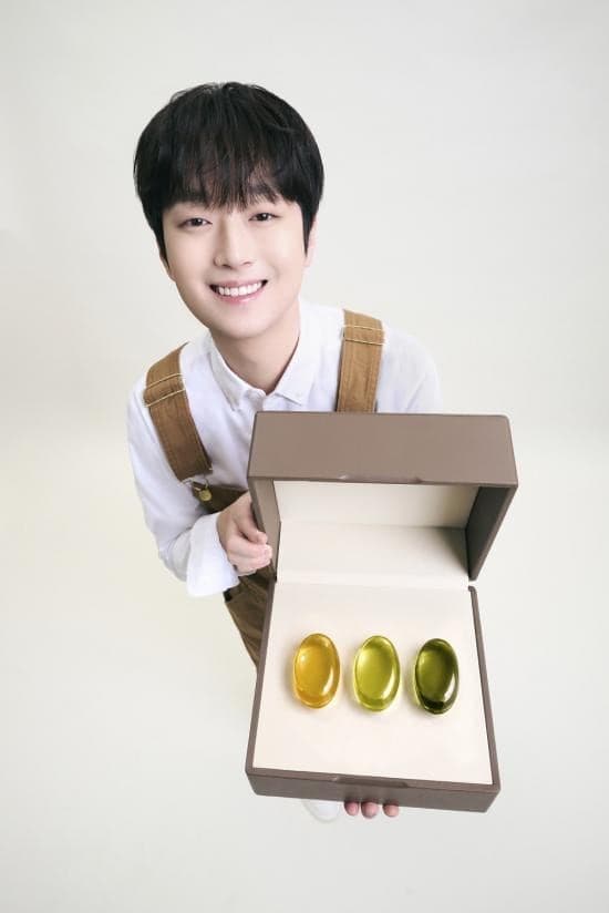 올록담, 가수 이찬원 모델 발탁… 건강한 라이프스타일 알린다