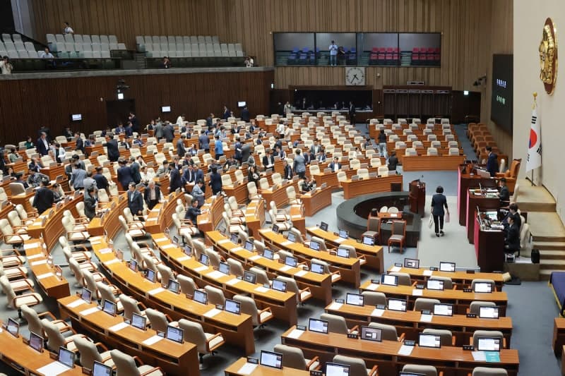 국회, 패스트트랙 심사 기간 330일에서 90일로 단축 추진