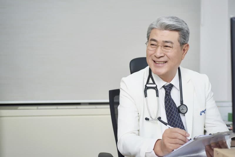 월 3300만원 파격 대우 내걸자…신안군 시니어 의사 채용에 6명 몰렸다