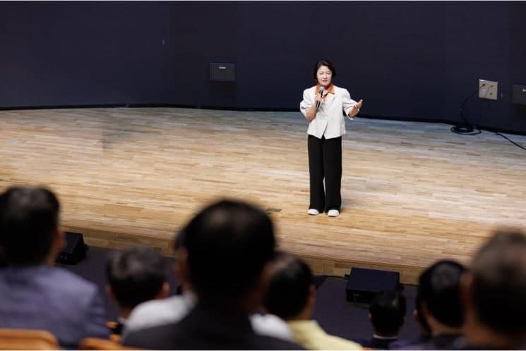 추미애 경기도지사 성희롱·성폭력 예방 위한 도지사 직속 보고체계 구축