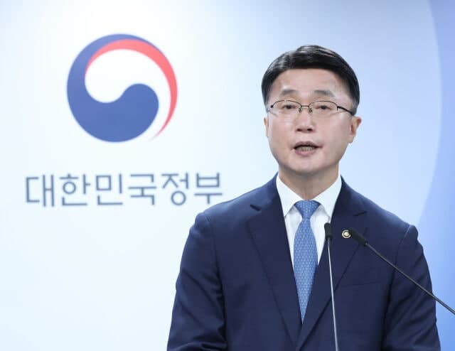 투명성 논란에 입 연 과기정통부, '독파모' 2차 평가 항목별 1위 공개