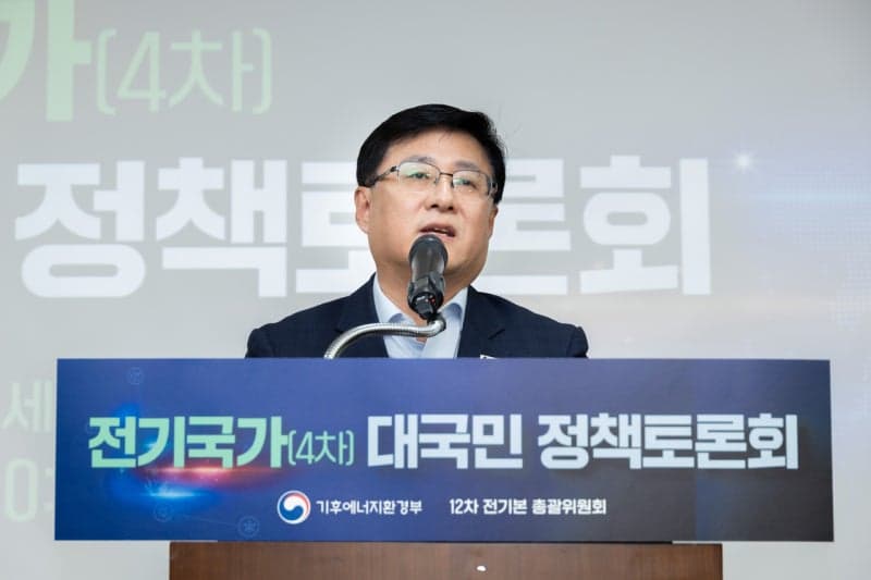 반도체·AI 메가 프로젝트 전력난 현실화…재생에너지 목표 달성해도 역부족