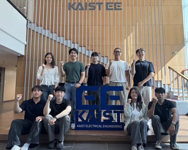 KAIST 등 국내 연구진, 3D 메모리 난제 해결…'산소 터널'로 성능 높였다