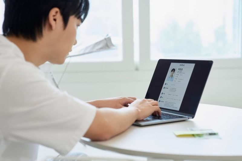데이원컴퍼니, 기업 AI 전환 돕는 AX 사업 본격화…핵심 인재 100명 채용