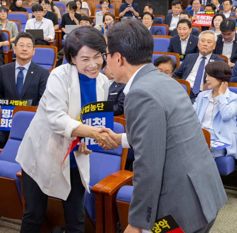 김민석 대표 지명직 최고위원 인선에 최민희 수석 최고위원 반기