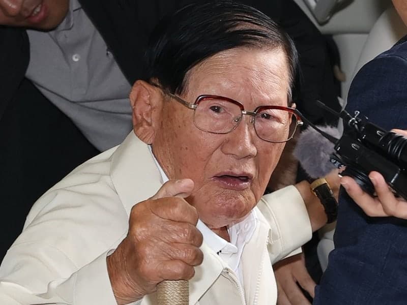 신천지 이만희 총회장, 신도 5만 명 국민의힘 강제 입당 혐의 첫 재판