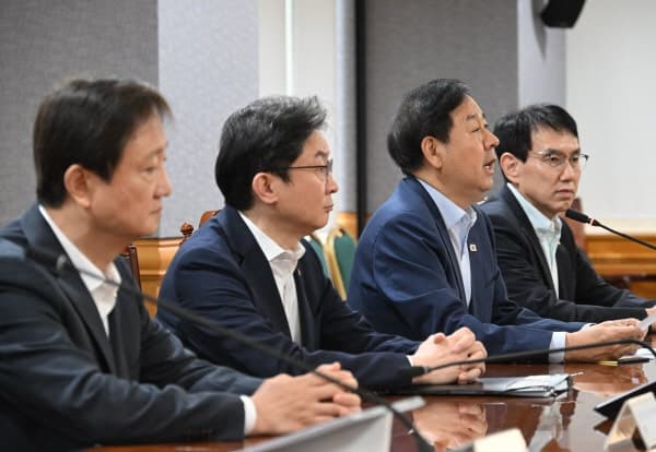 정부, 글로벌 금리 상승 대응…소상공인·취약차주 지원방안 조속히 발표