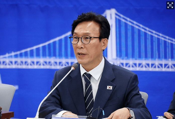 김민석 지도부 출범 사흘 만에 친청계 반기…지명직 최고위원 인선 갈등