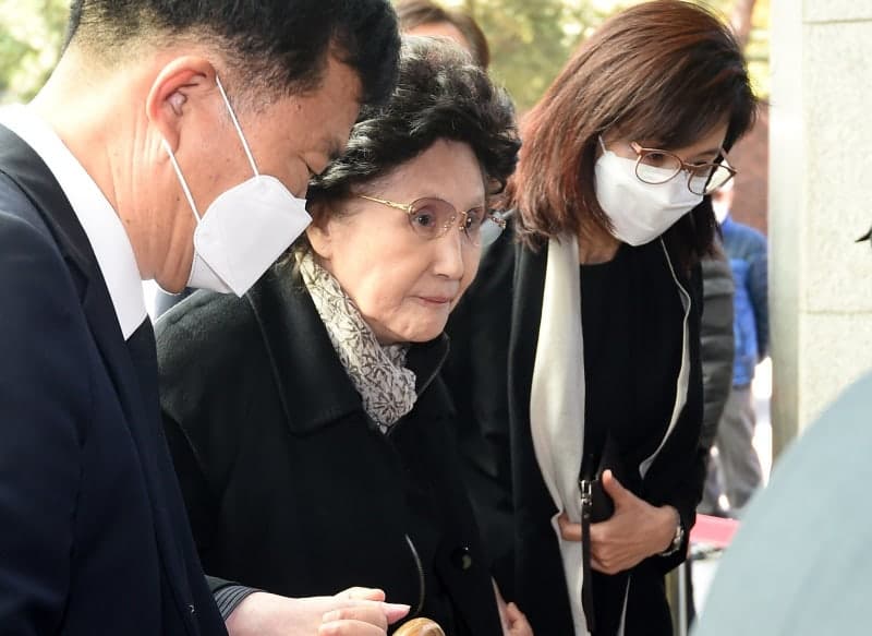 최태원·노소영 이혼 소송이 부른 파장…檢, 노태우 비자금 의혹 강제 수사 착수