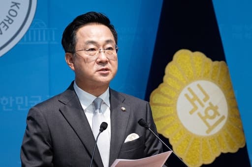 대법관 서면 제청, 靑-여야 '사법부 독립' 충돌