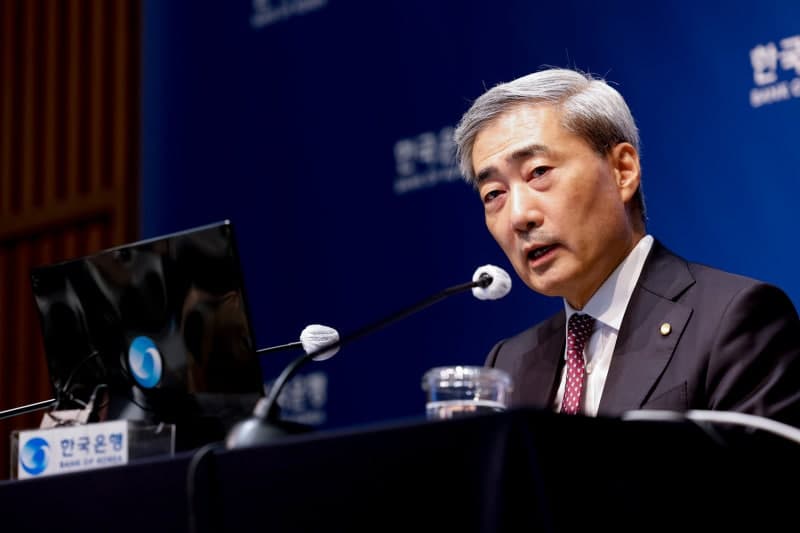 8월 기준금리 결정 앞두고 '연속 인상' vs '숨 고르기' 팽팽