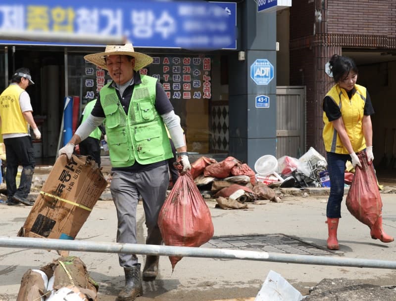 거제·통영 폭우 피해 복구율 63%…이재민 675명 일주일째 대피