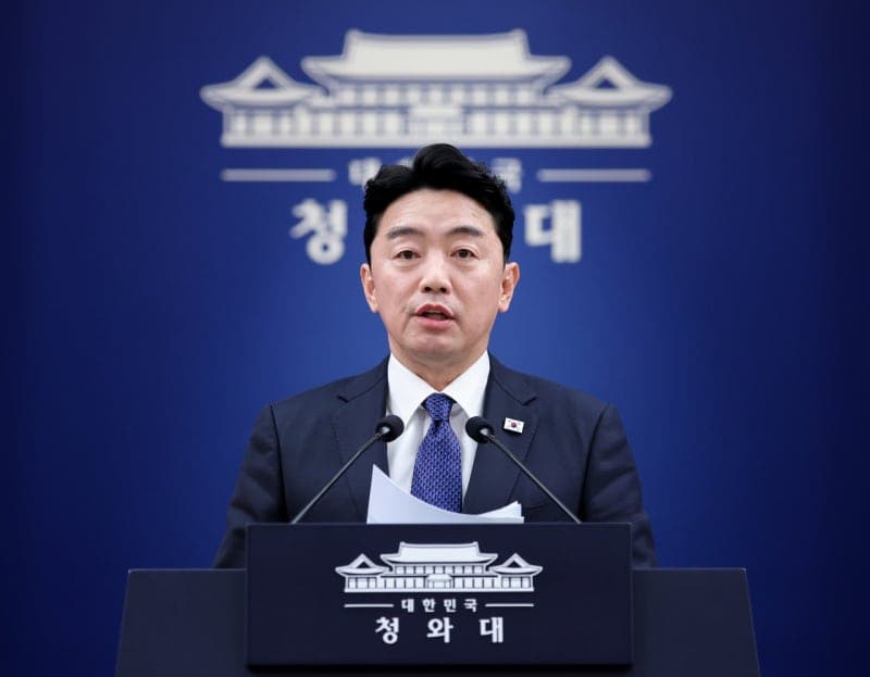 강훈식 비서실장 “수도권 주택용지 발굴하면 적극 검토”…세제개편안 수정 시사