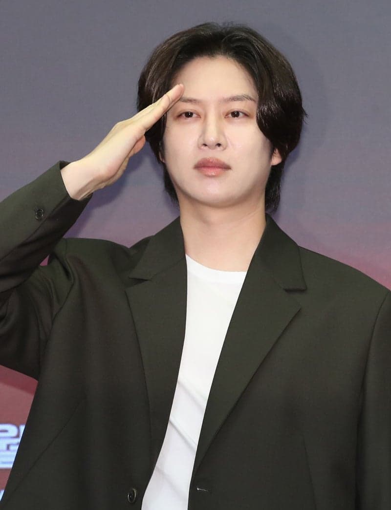 슈퍼주니어 김희철, 거제·통영 수해 이웃 위해 1억 원 쾌척