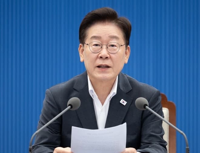 이재명 대통령, 민주당 지도부·의원 연쇄 회동… 당정 소통 행보 본격화