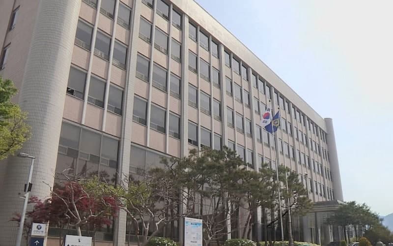 4살 딸 앞에서 아내 살해하고 시신 은닉한 50대 남성, 징역 25년 선고