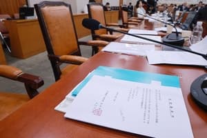 민주당, 조희대 대법원장 탄핵 압박…39년 관례 깬 서면 제청 논란