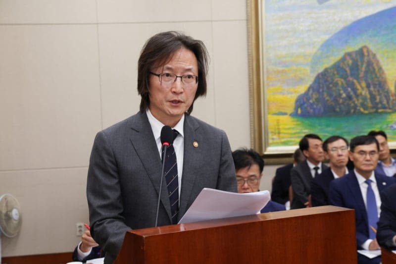 주병기 공정위원장 "가맹점주 단체 등록요건 과도…시행령 수정할 것"