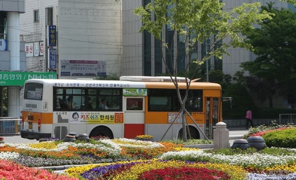 울산 버스노조 파업 찬반투표 가결…28일 첫차부터 운행 중단 위기